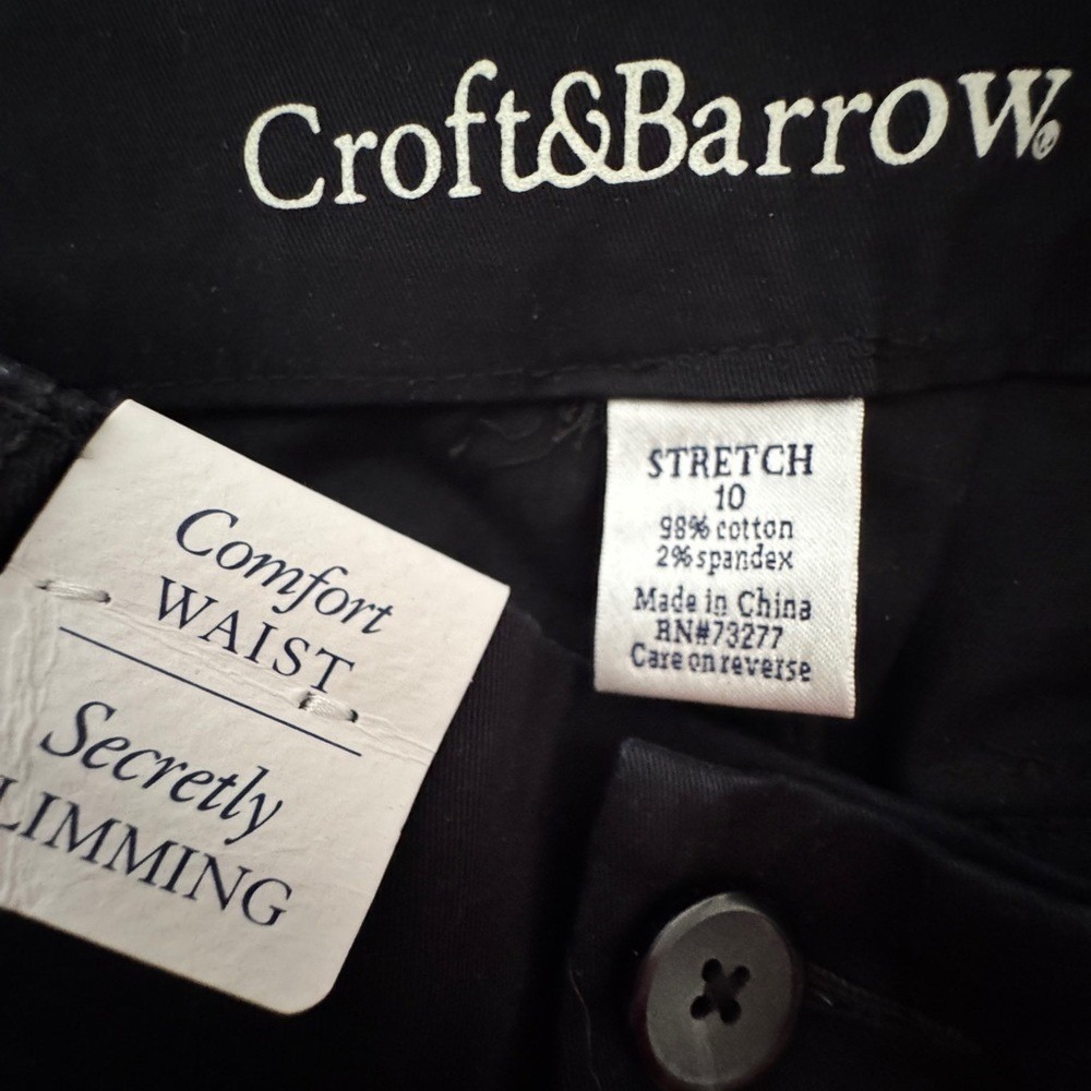 Croft & Barrow Womens Black Capri Pants Mid Rise Secretly Slimming Size 10 NEW - Picture 4 of 8